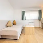 Garni Wurzer Hotel 4*