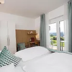 Szálloda Garni Wurzer 4*