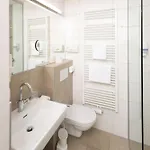 Garni Wurzer 4* Velden am Wörthersee