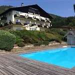 Garni Wurzer Szálloda Velden am Wörthersee