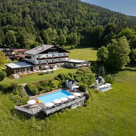 Garni Wurzer Szálloda Velden am Wörthersee