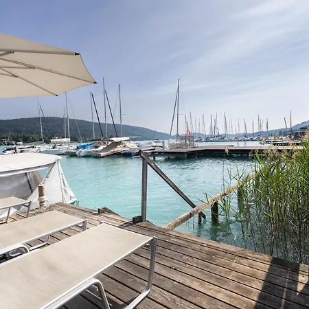 فندق غارني فوتسار 4*