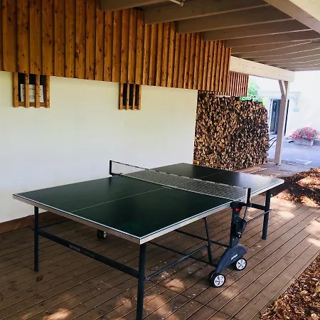 غارني فوتسار 4* فيلدين ام ورثرسي