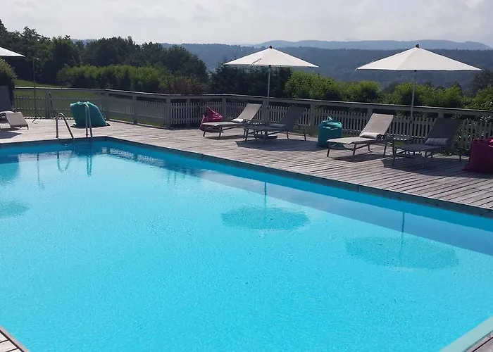 فندق غارني فوتسار