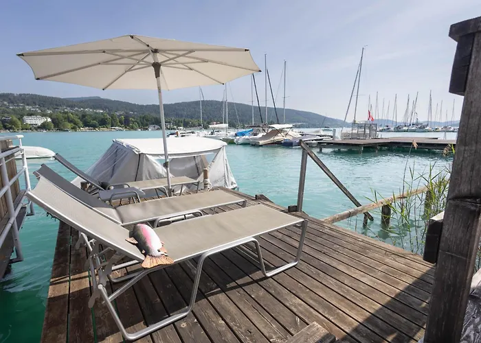 غارني فوتسار فندق