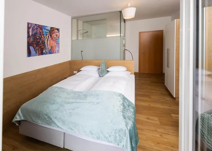 Garni Wurzer Hotel Velden am Woerthersee