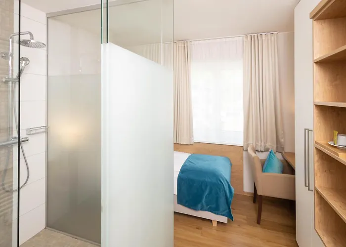 Garni Wurzer 4* Velden am Woerthersee