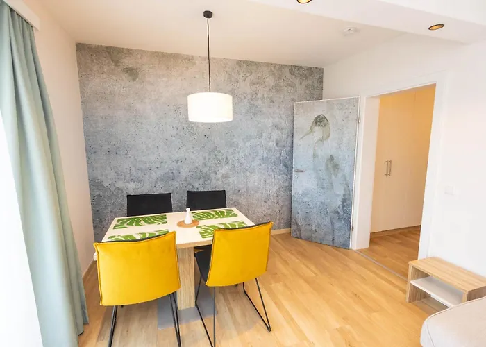 Garni Wurzer 4* Velden am Woerthersee