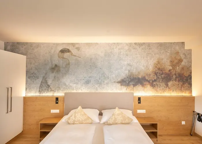 Garni Wurzer Hotel Velden am Woerthersee